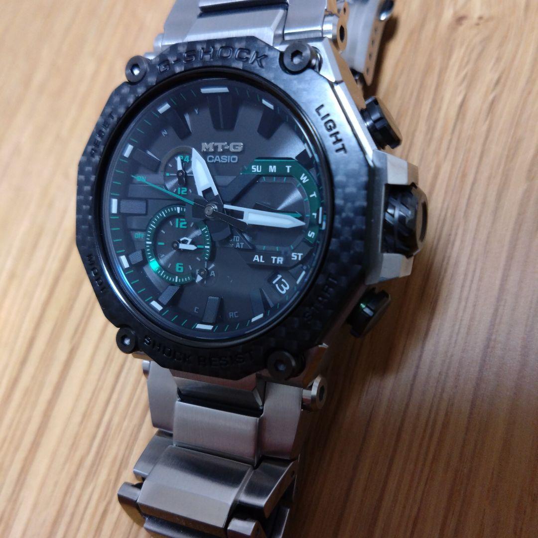美品 CASIO G-SHOCK MTG-B2000XD-1AJF 電波ソーラー
