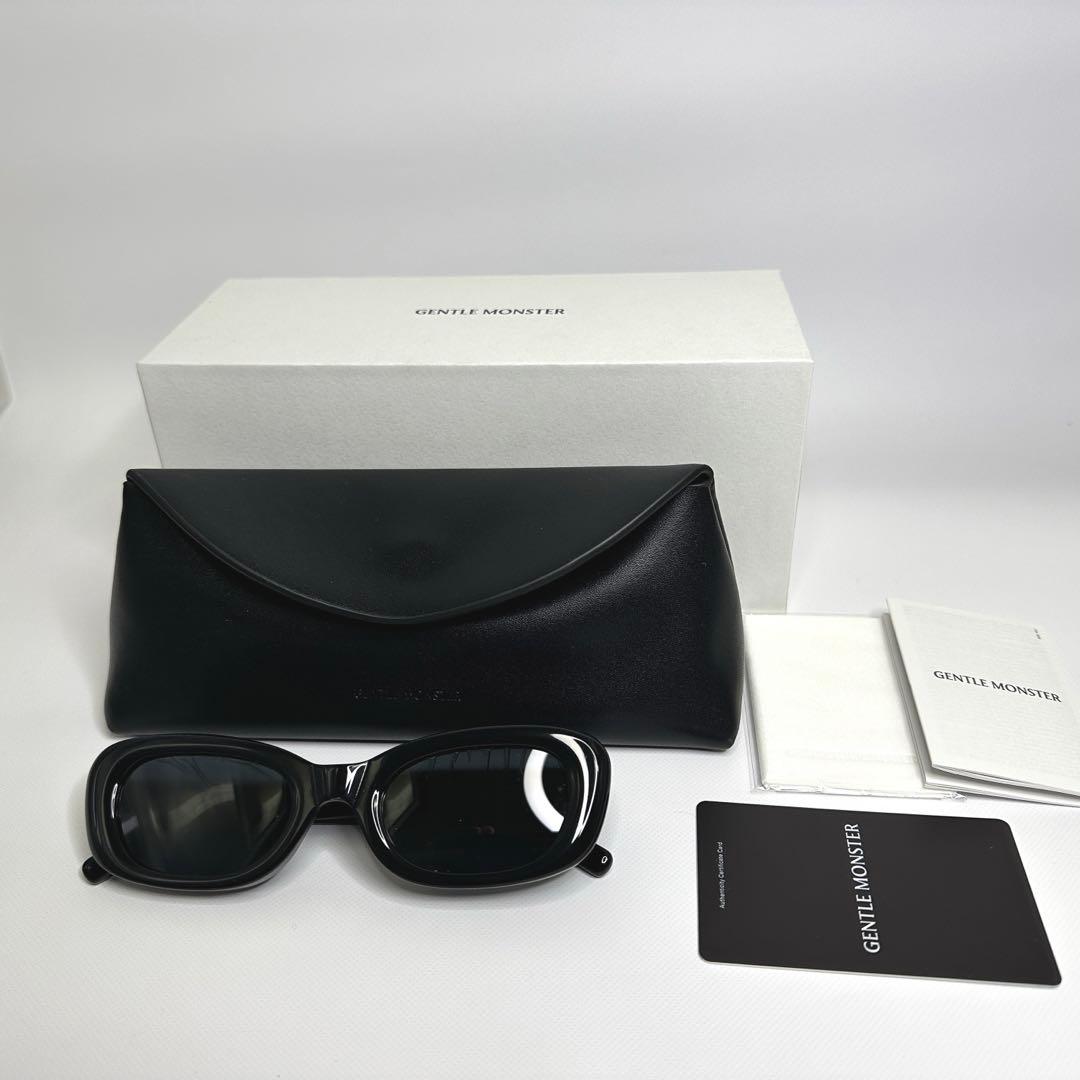 k*様 【新品】ジェントルモンスター Oracle.S スクエア サングラス 黒