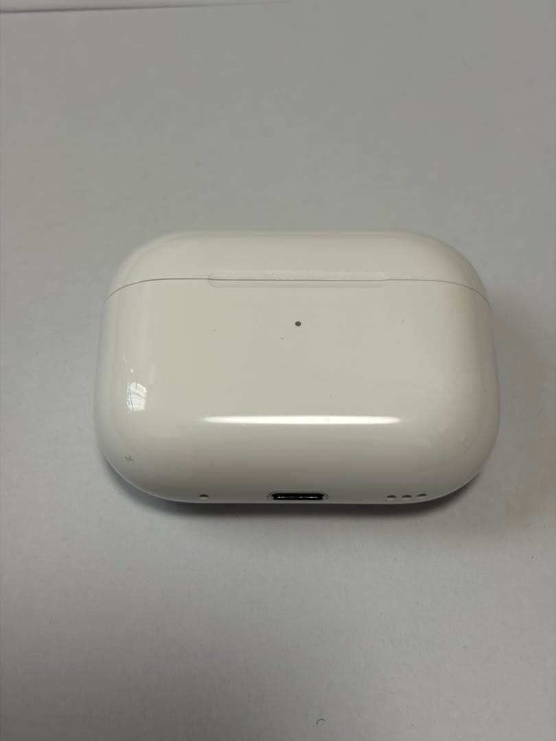 AirPods Pro 2(第2世代)本体 充電ケース付(LIghtning)