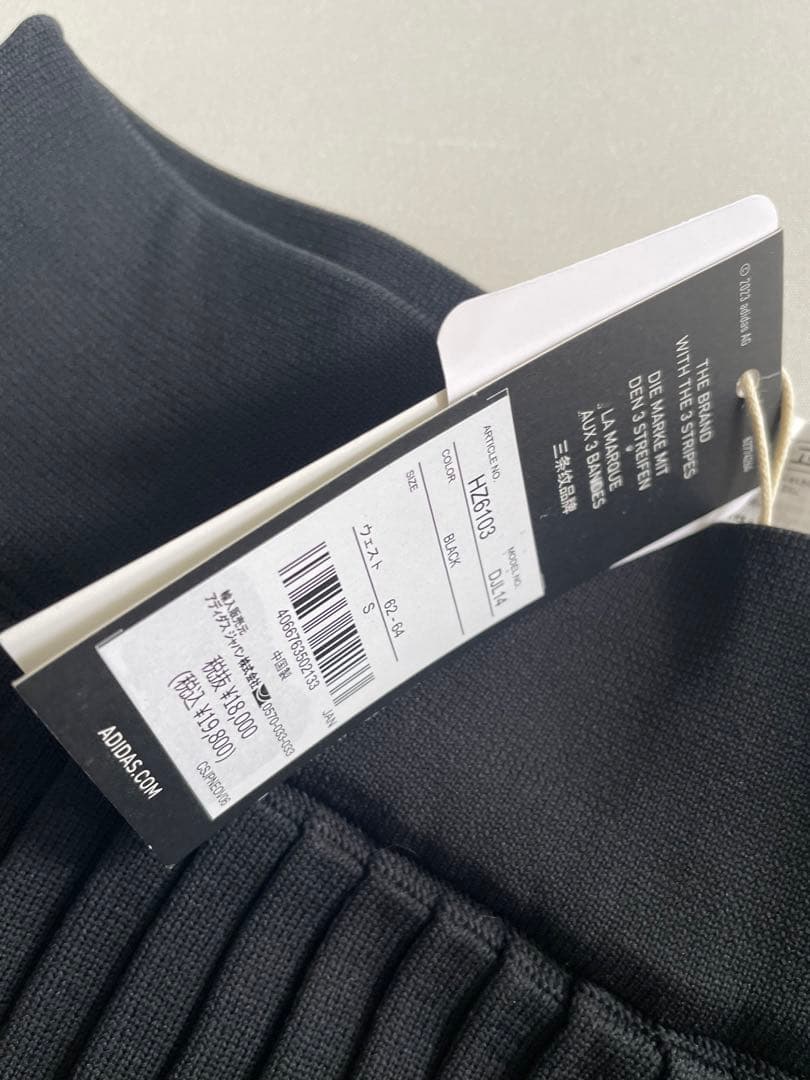 新品タグ付⛳️アディダスゴルフ♡おしゃれ　レディースセットS