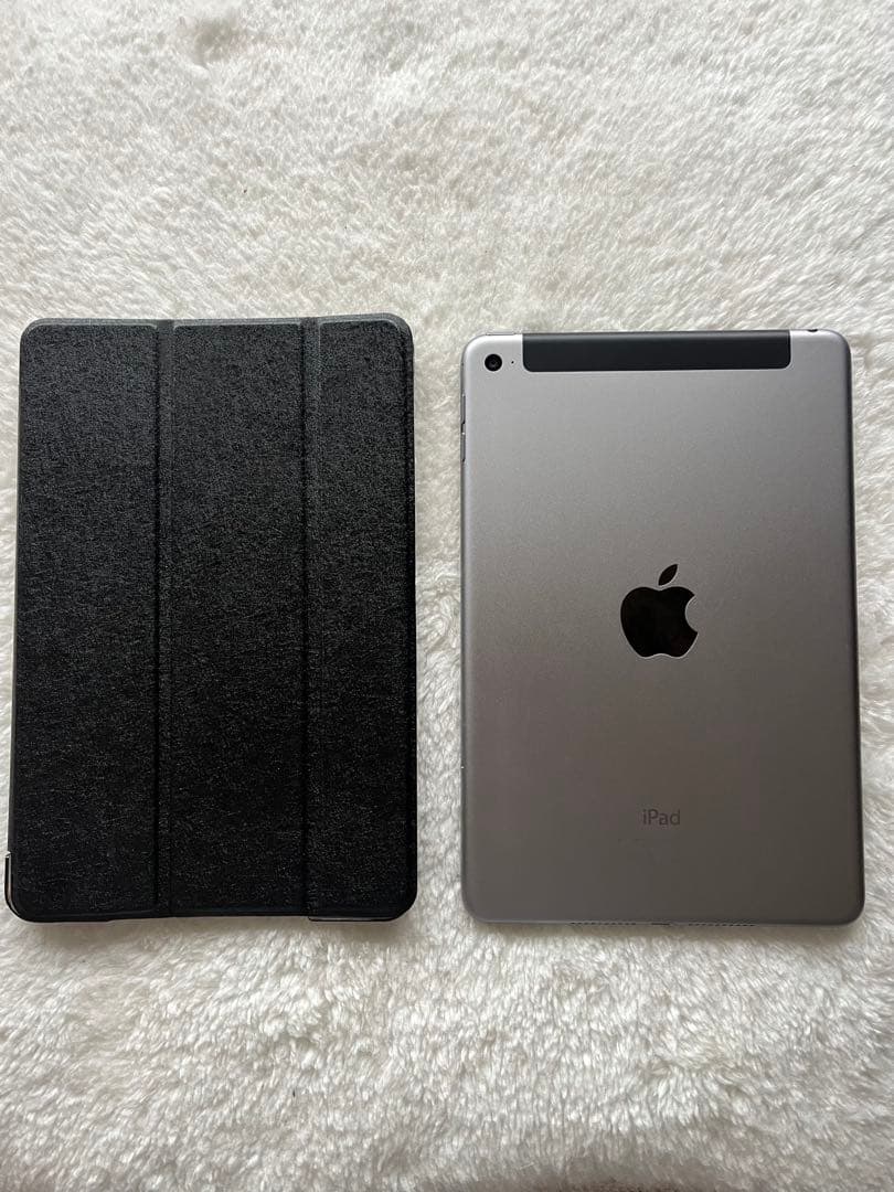 Apple iPad mini4 セルラーシルバー32G カバー付き　初期化済