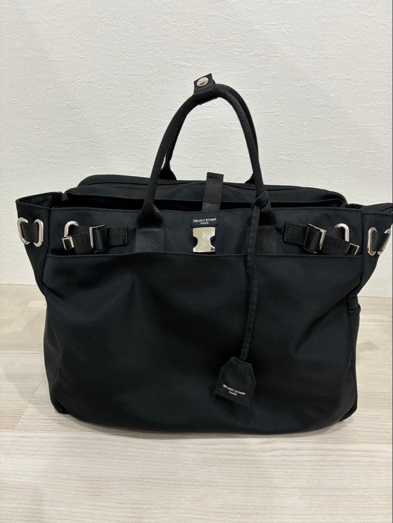 さくら　【美品】SELENT ÉTHER ナイロン ブラック トートバッグ