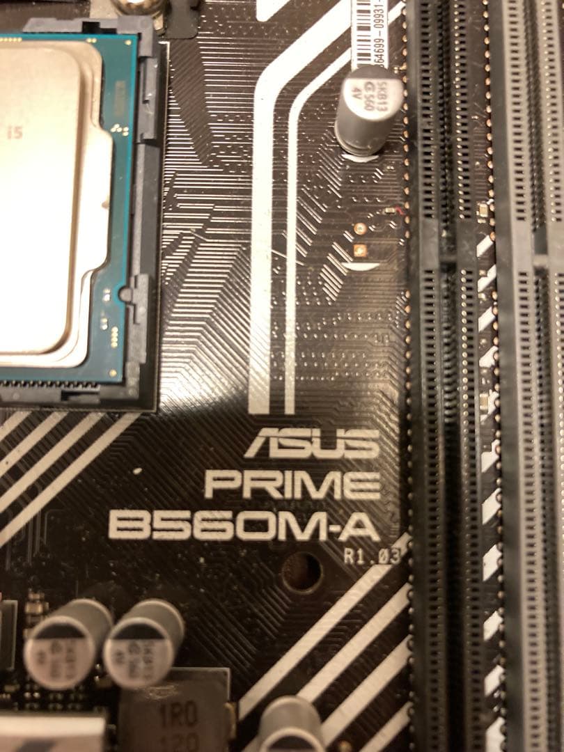 Intel i5-11400F ASUS B560 マザーボード　CPUファン