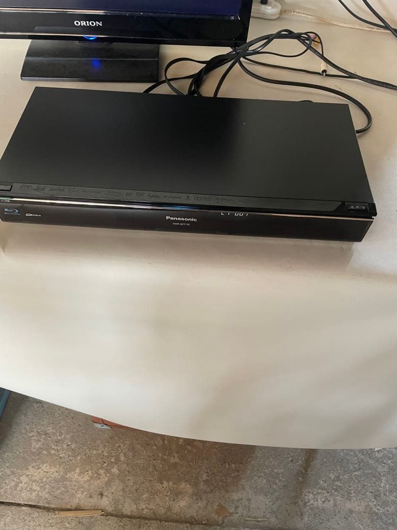 パナソニック ブルーレイレコーダー DMR-BZT730 2013年製