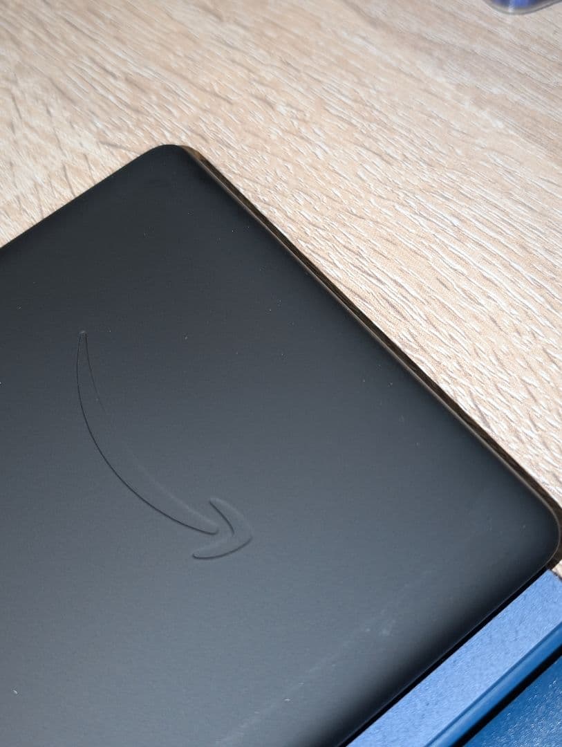 Kindle Paperwhite 11世代 無線充電スタンド、カバー付き