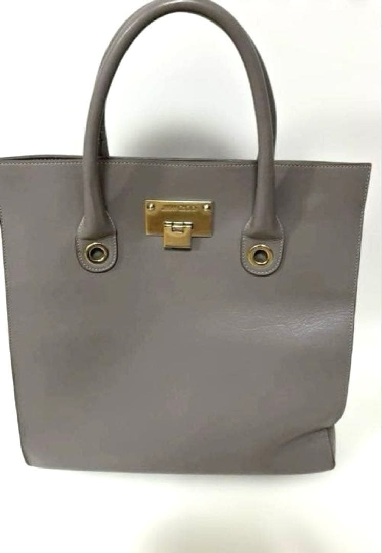 ジミーチュウバッグ大容量