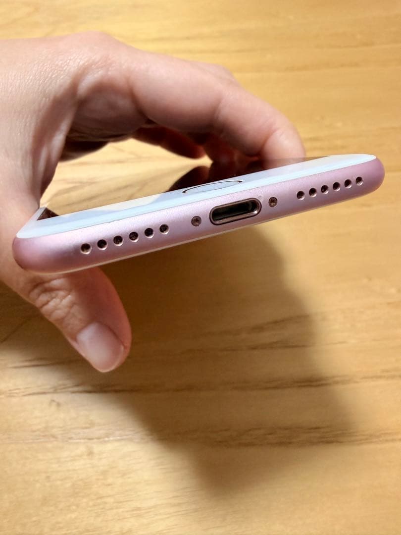Apple iPhone7ローズゴールド 本体 箱　付属品付き