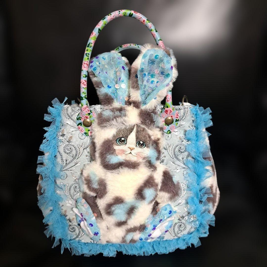 ざ*ろ様 コヤンイサムチョン♥️ハチワレちゃんブルーパキットレースとインド刺繍で