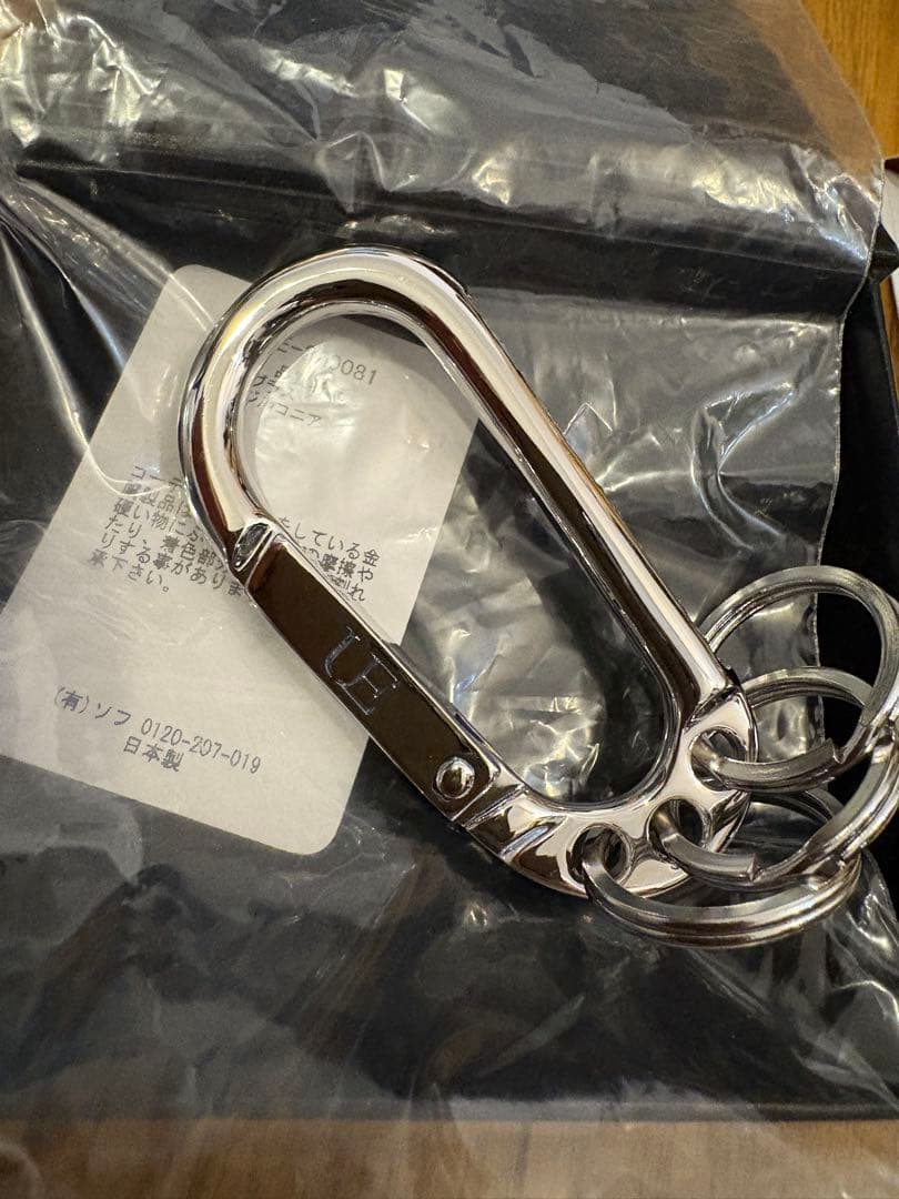 uniform experiment カラビナ ユニフォームエクスペリメントUE