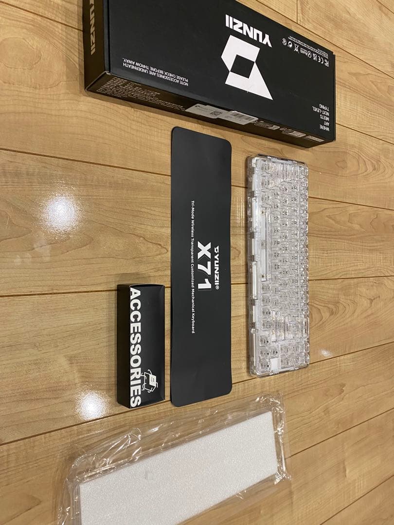 YUNZII X71 トライモードワイヤレスキーボード
