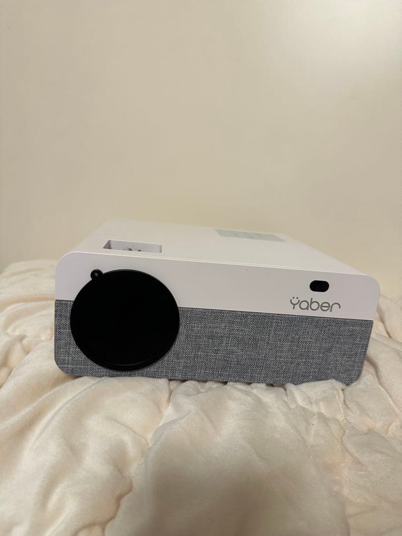 Yaber Pro Y9 プロジェクター 本体