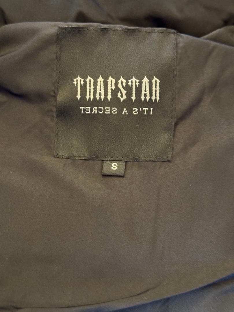 trapstar ダウンベスト　サイズs新品未使用