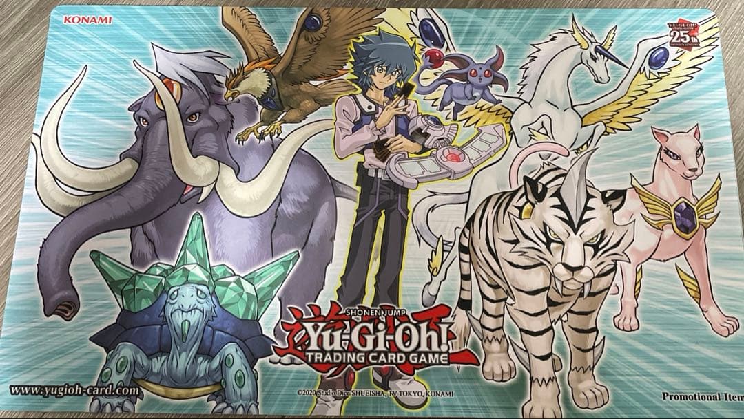 遊戯王　プレイマット　ヨハン　宝玉獣　中古