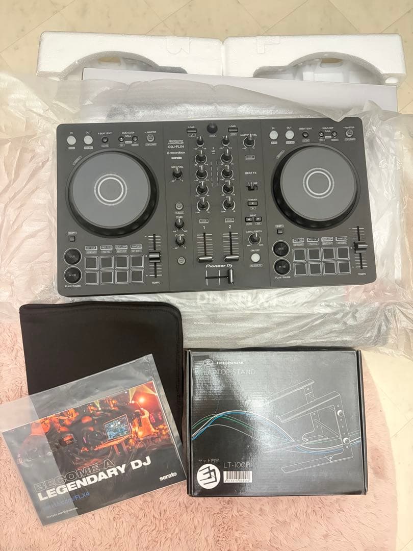 DDJ-FLX4 コントローラー　ブラック