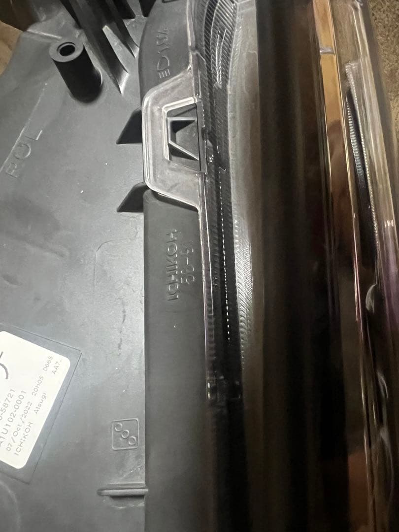 TOYOTA 30アルファード　純正ヘッドライト左