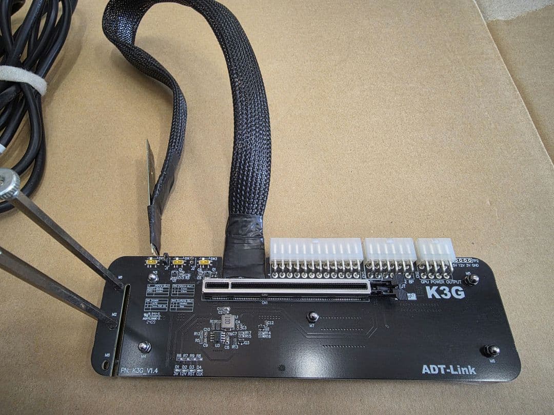 グラフィックボード・グラボ・ビデオカード ADT-Link K43SG M.2 to PCIe 4.0 x4 egpu