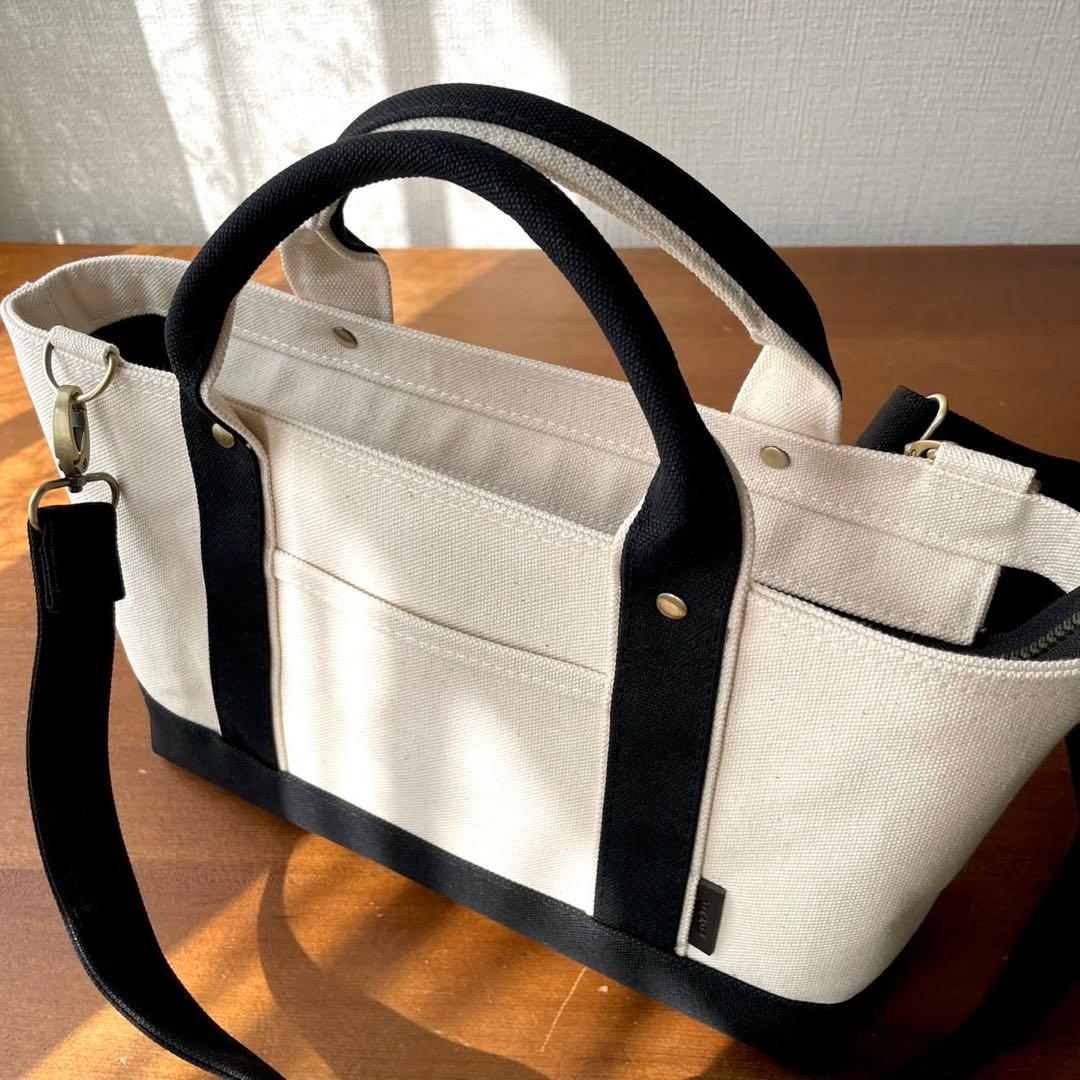 8号帆布トートバッグ(横長)キナリ×ブラック　たみと