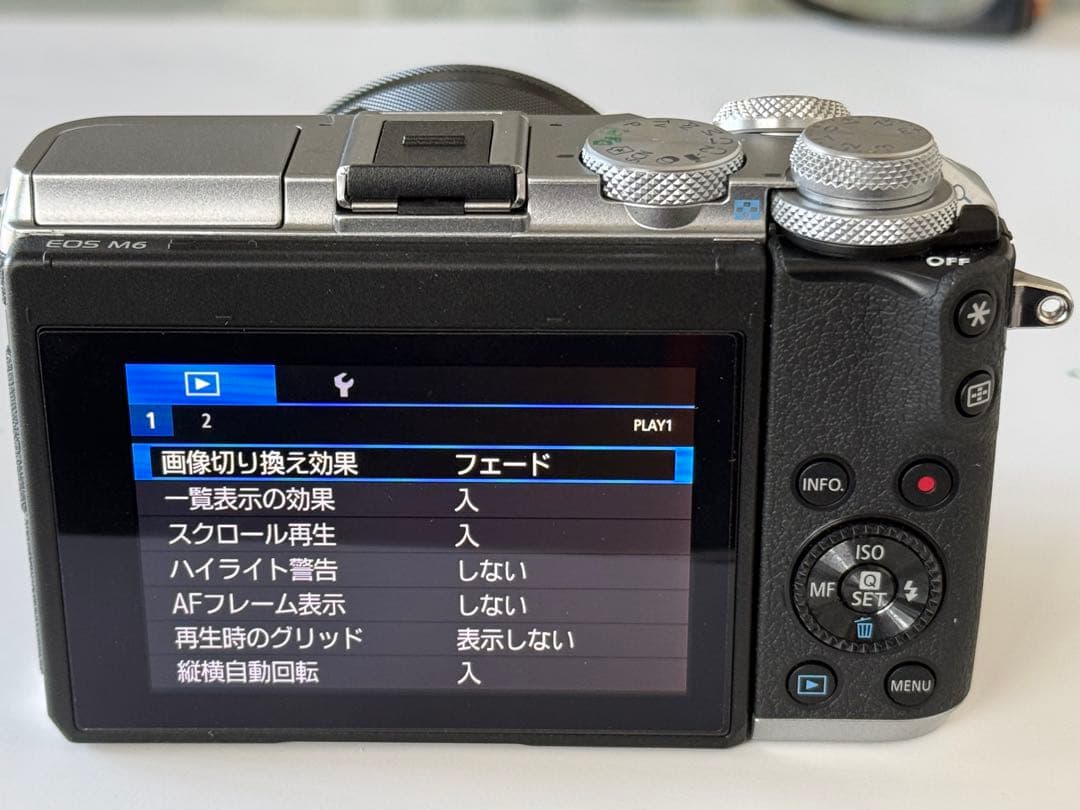 新古品：Canon EOS M6 ダブルズームレンズキット