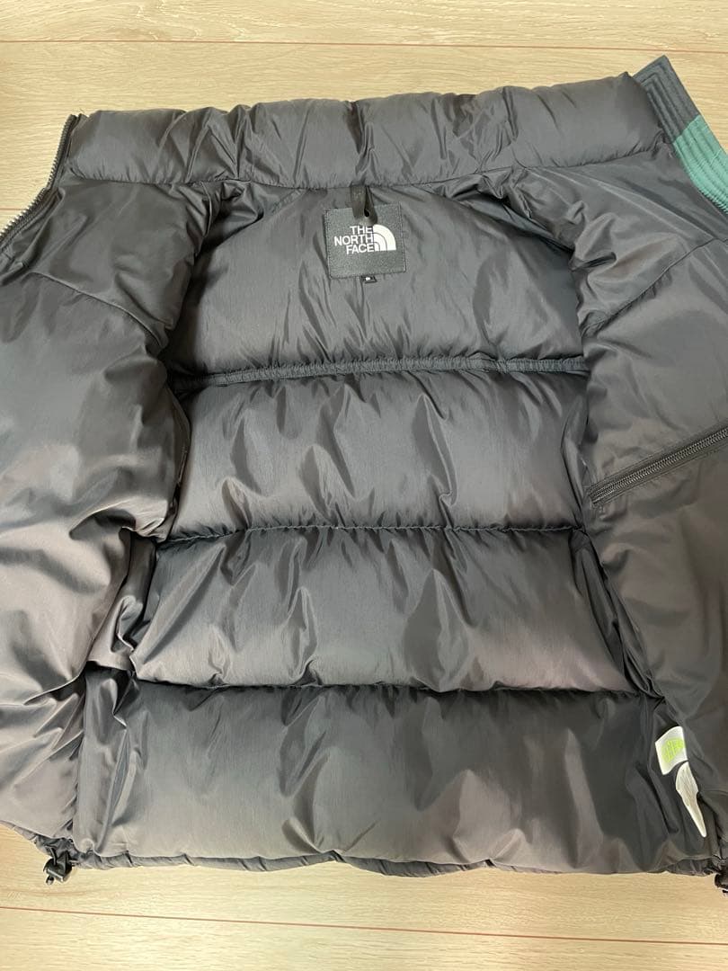 THE NORTH FACE ヌプシ ダウンジャケット グリーン　Sサイズ