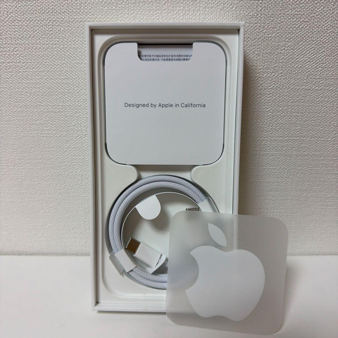 iPhone15 256GB 香港版 緑 デュアルSIM シャッター音無 90%