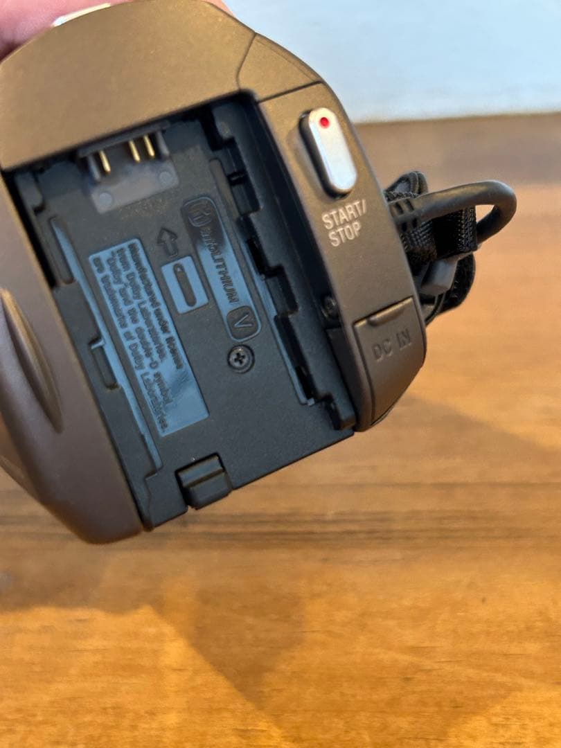 SONY HDR-CX680 ハンディカム ブロンズブラウン