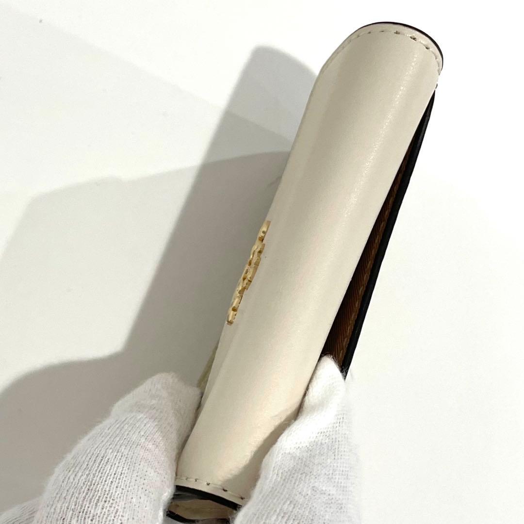 COACH 名刺入れ ベージュ/ホワイト シグネチャー カードケース コーチ