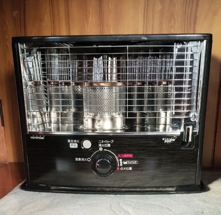 トヨトミ 石油ストーブ ニオイセーブ RS-W290 2022年製