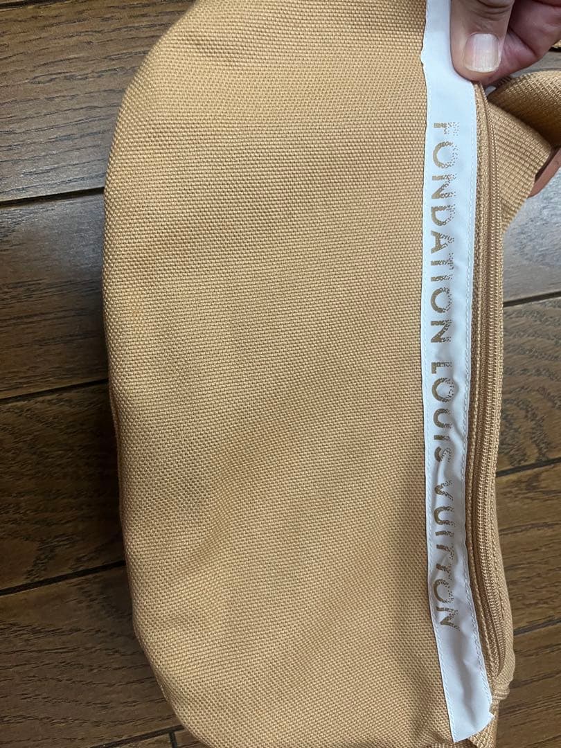 フォンダシオン ルイヴィトン FOUNDATION LOIS VUITTON新品