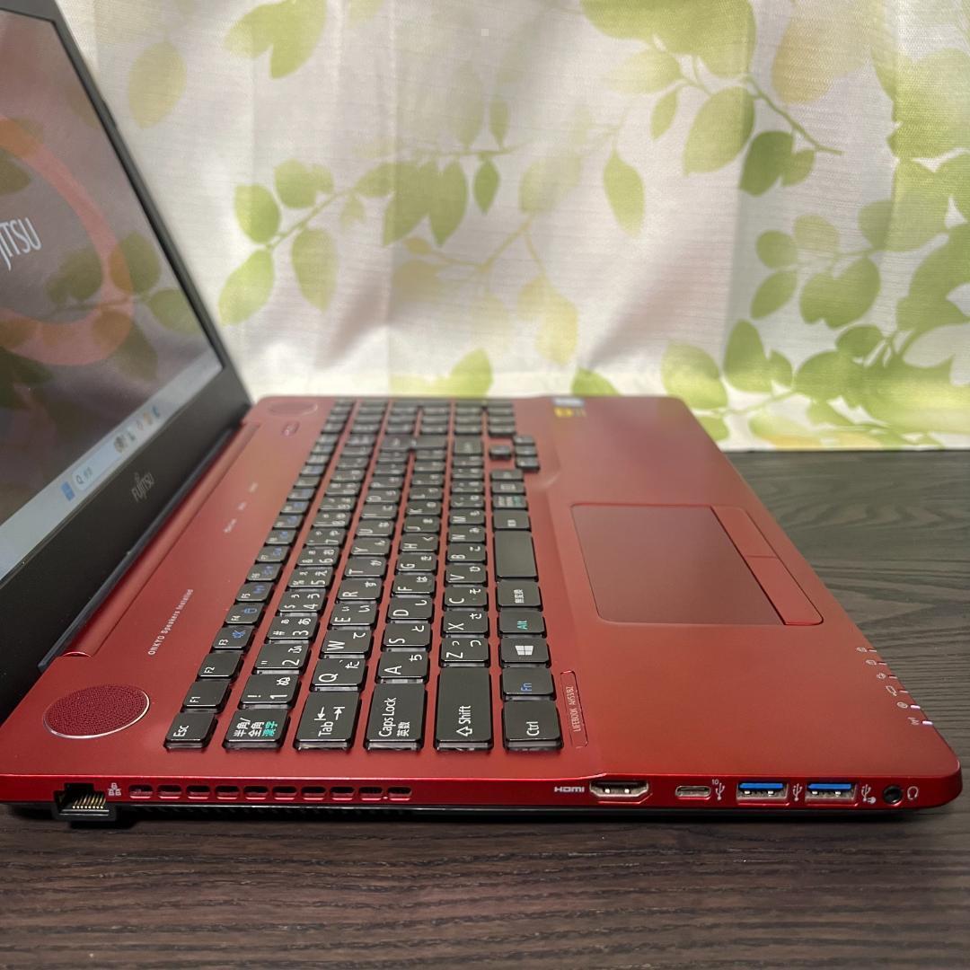 コスパ◎富士通 LIFEBOOK✨新品SSD256GB☆8GB☆Core i7