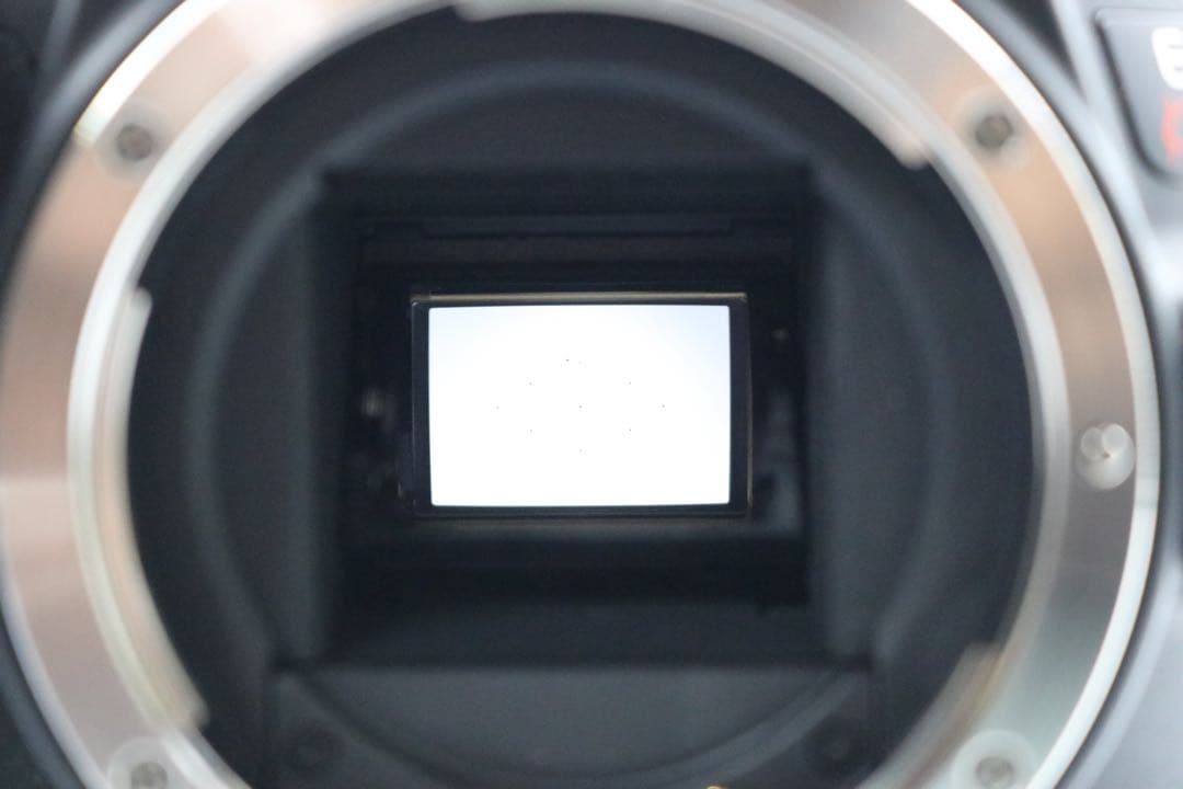 美品 【Canon EOS Kiss X10 ダブルレンズ】 Wi-Fi搭載