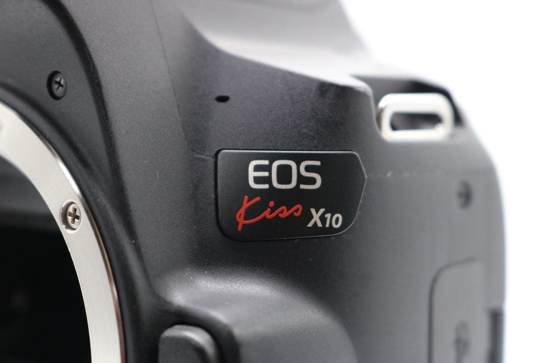 美品 【Canon EOS Kiss X10 ダブルレンズ】 Wi-Fi搭載