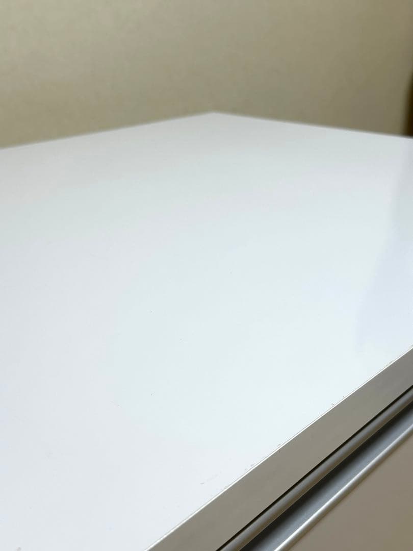 ディノス　クローゼット　押し入れ　タンス　隠しキャスター付き