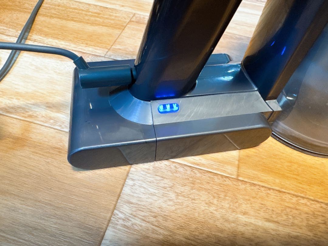 【分解洗浄済】295-ダイソン dyson SV25 掃除機 作動品