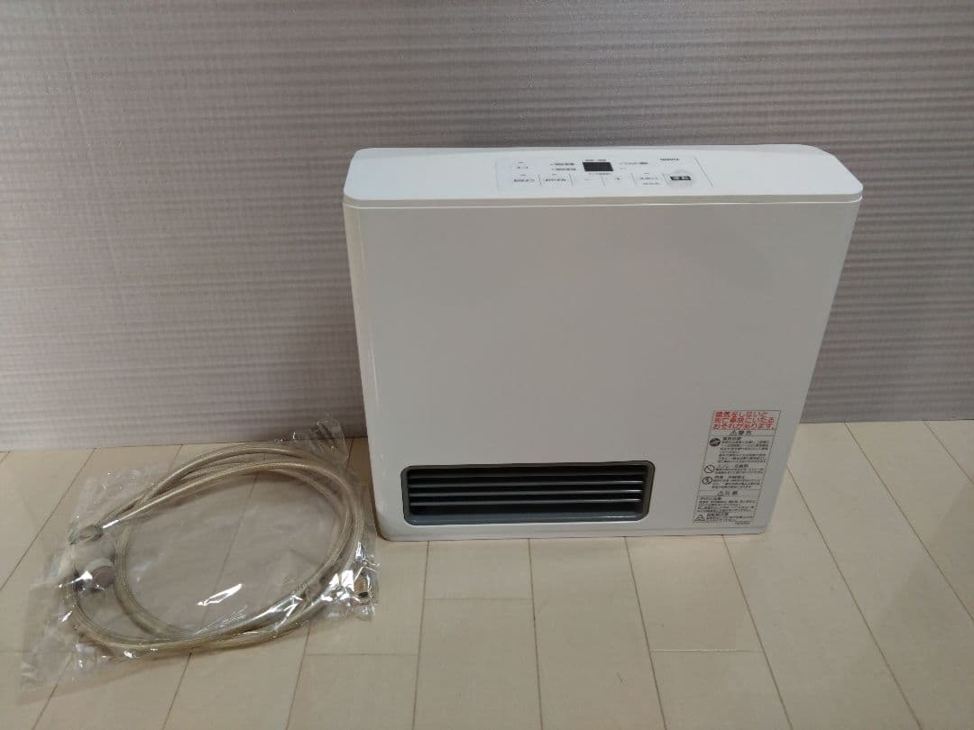2022年製　ノーリツ　GFH-2406S　都市ガスファンヒーター ホース付き