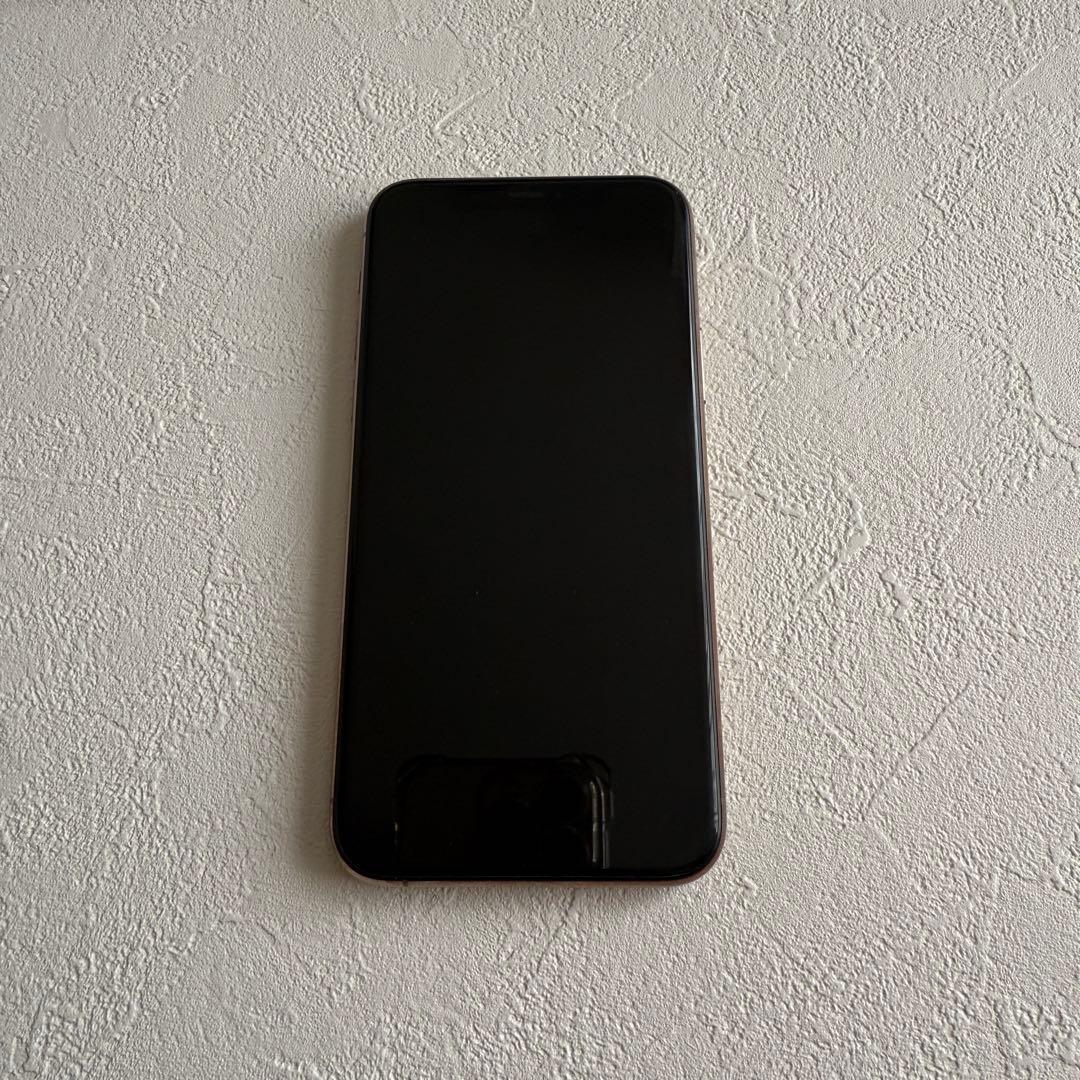 【中古美品】iPhone 11 Pro 256GB ゴールド 本体