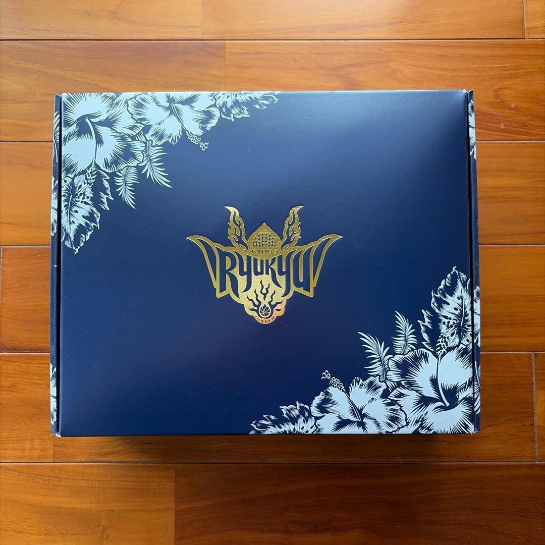 琉球ゴールデンキングス2024-25FC特典 (ユニフォーム、バスケットボール)