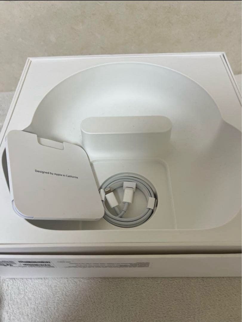 Apple AirPodsMax シルバー 本体 箱付き 美品