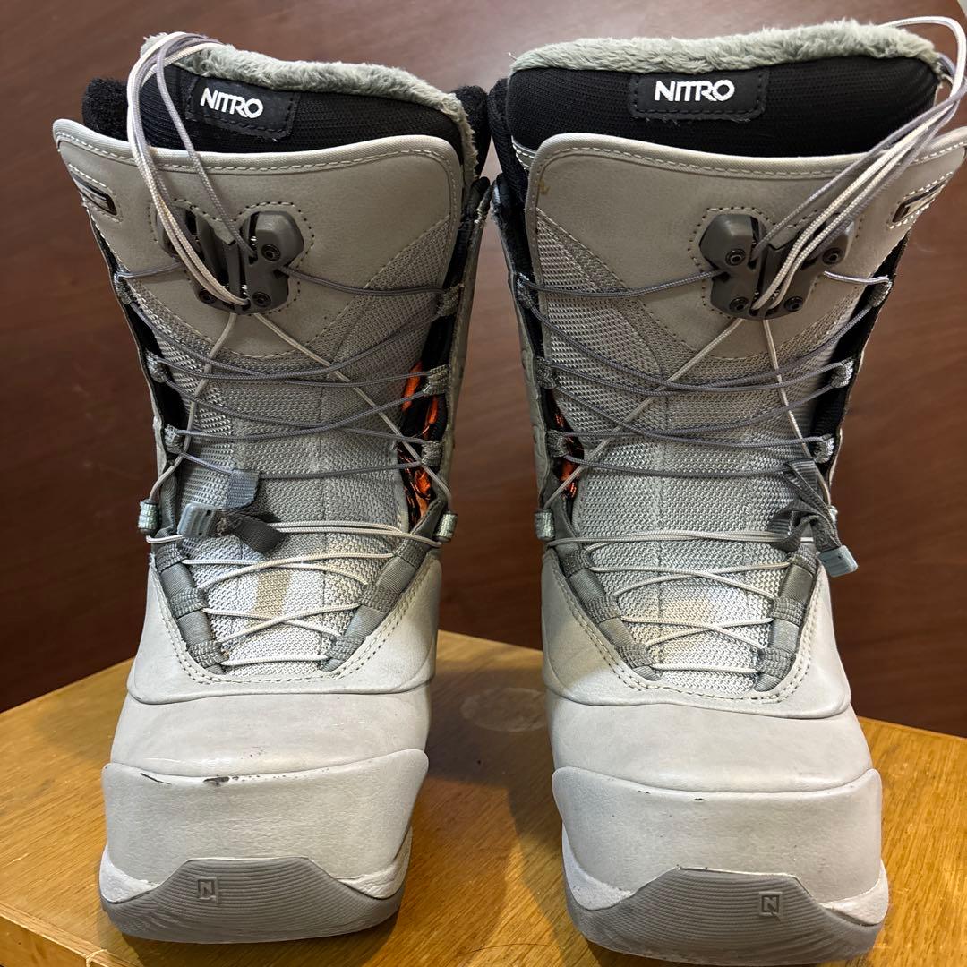 Nitro CROWN TLS 女性用スノーボードブーツ 25.0cm