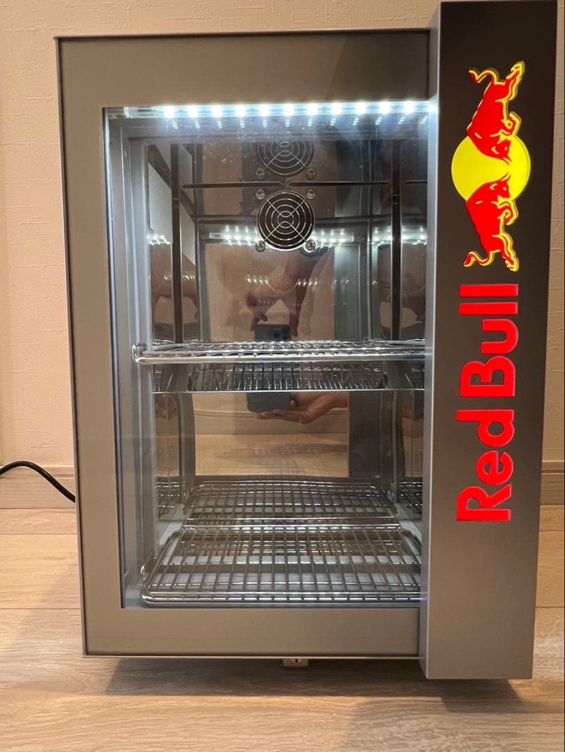 ※送料は購入者負担　Red Bull 冷蔵庫 ガラス扉付き