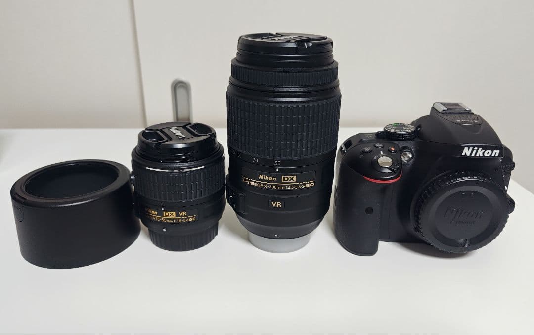 ポ*ト様 【美品】Nikon D5300 ダブルズームキット ブラック
