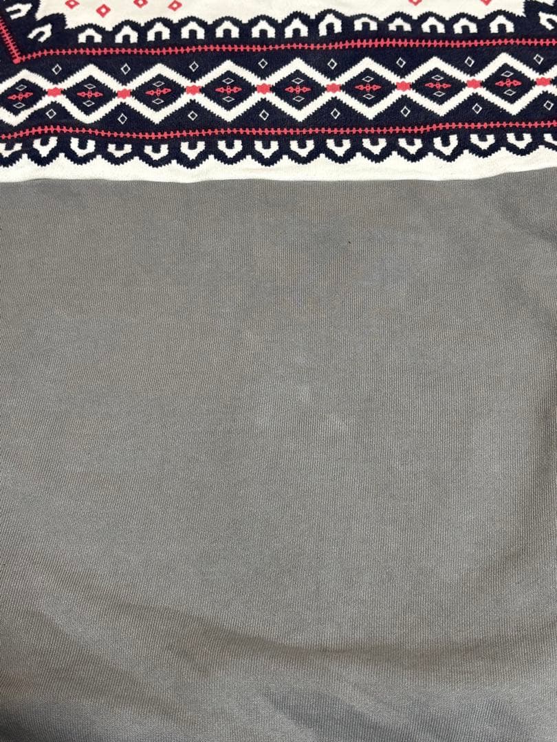 トップス  Pattern Crew Neck Sweatshirt