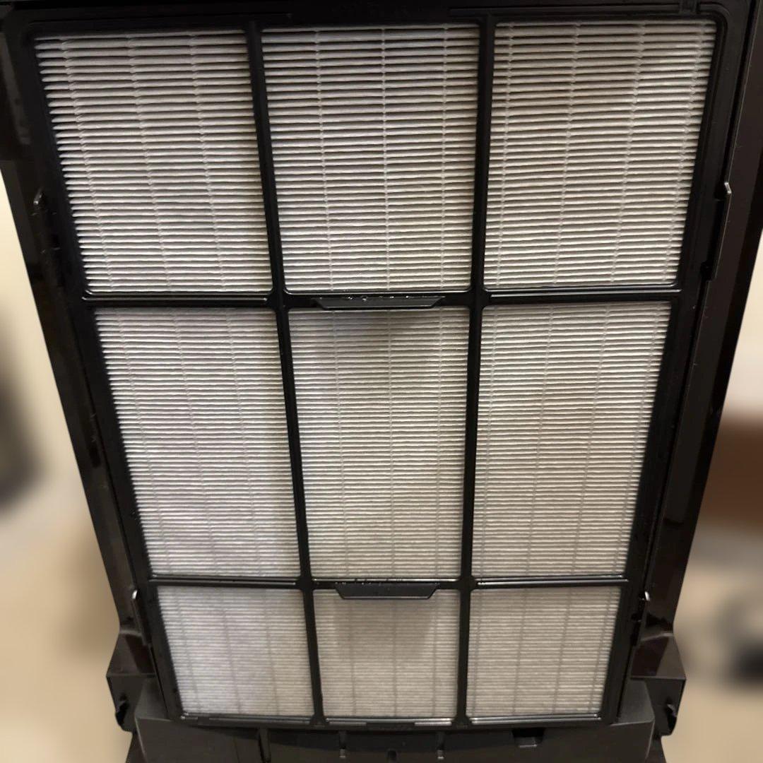 ほぼ未使用　DAIKIN 除加湿ストリーマ空気清浄機 MCZ70X-T