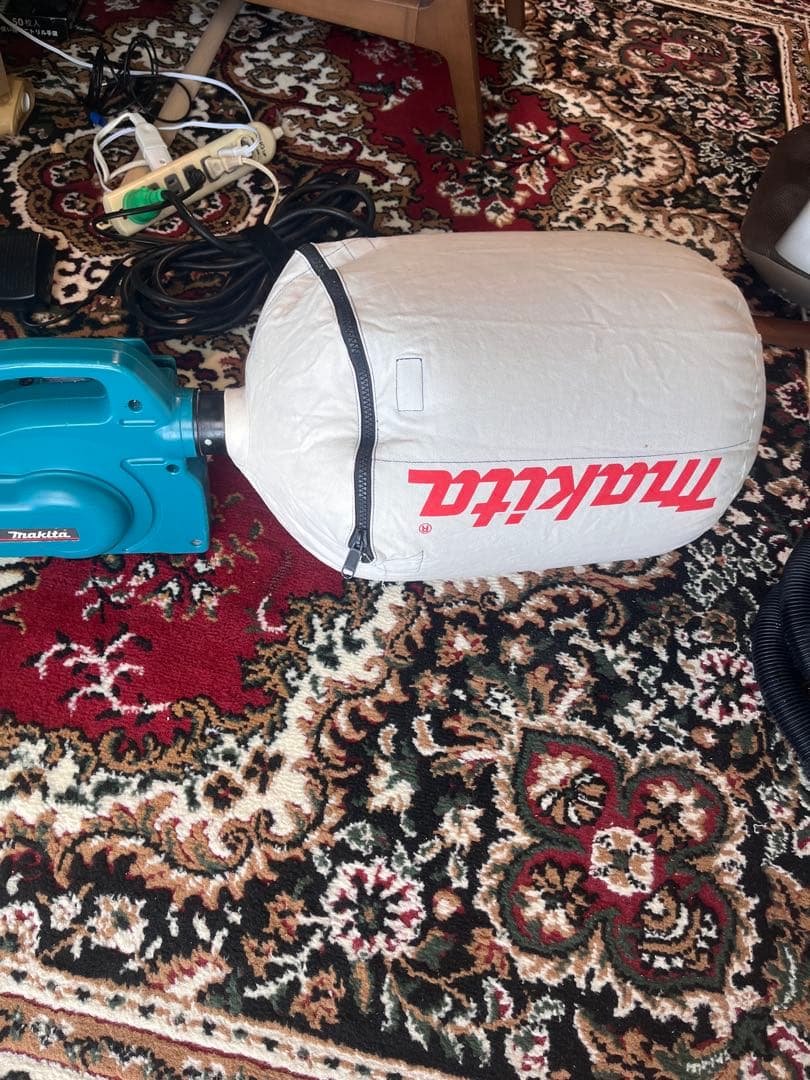 マキタ小型集塵機　450