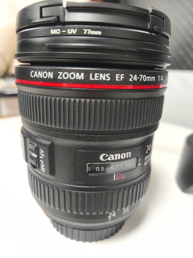 美品　canon　EF24-70mm F4 L IS USM　UVフィルタ付！