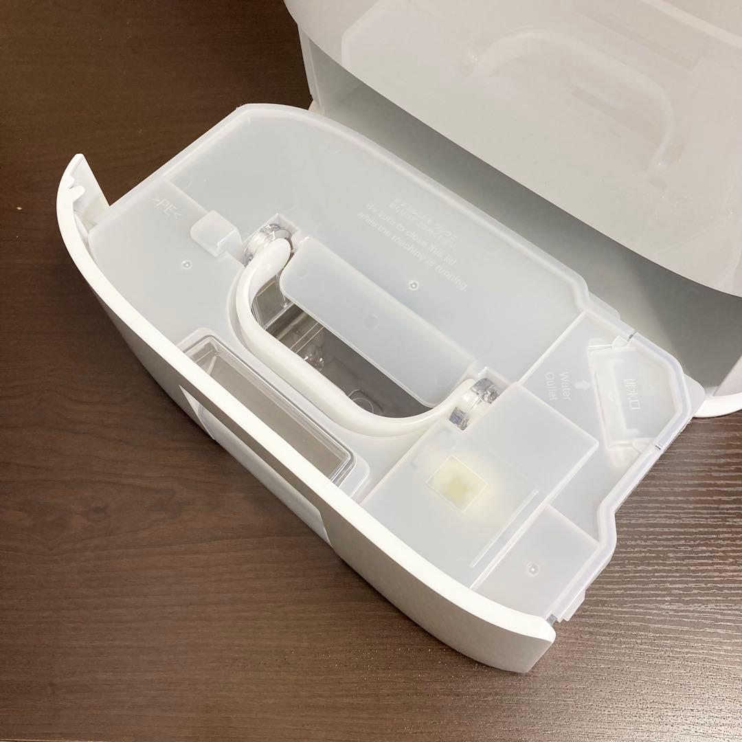 Panasonic 衣類乾燥除湿機 F-YZRX60