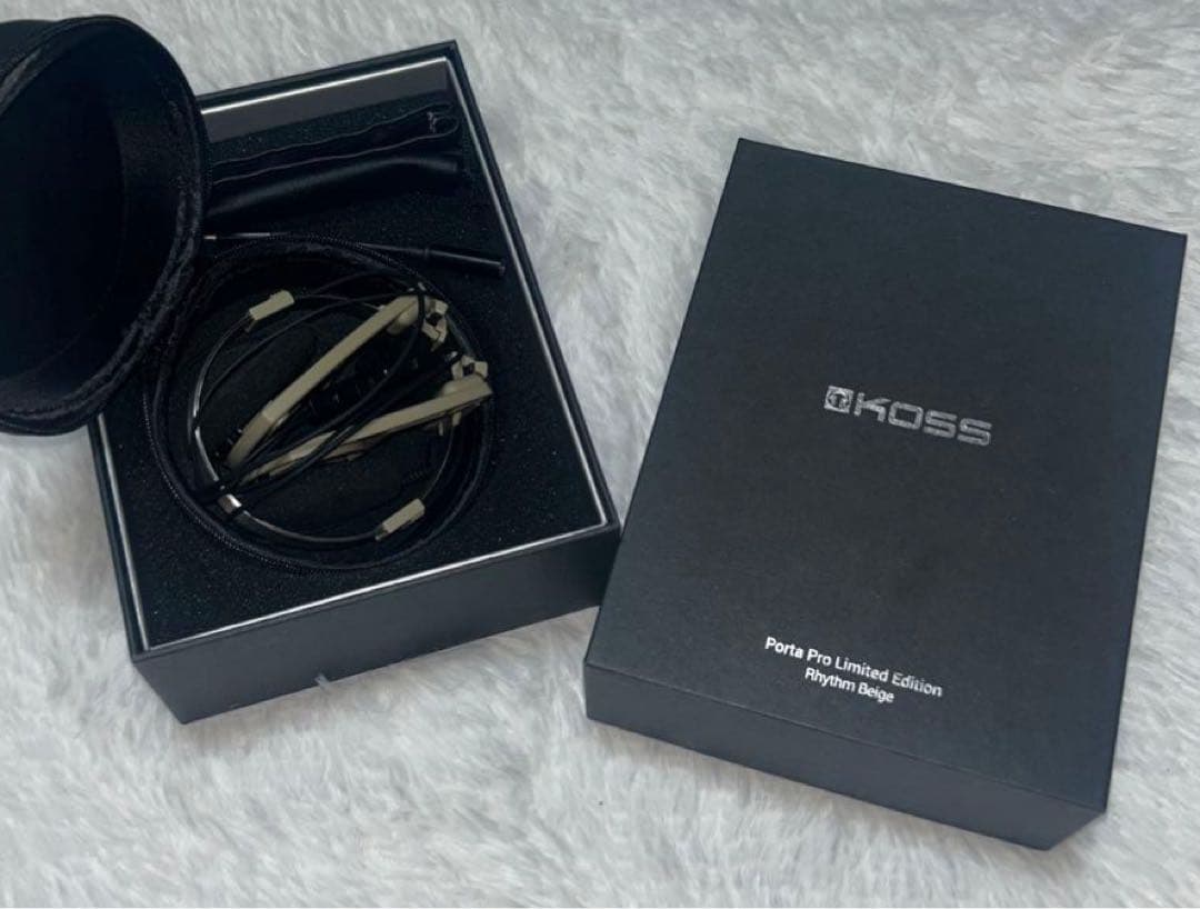 ヘッドホン KOSS