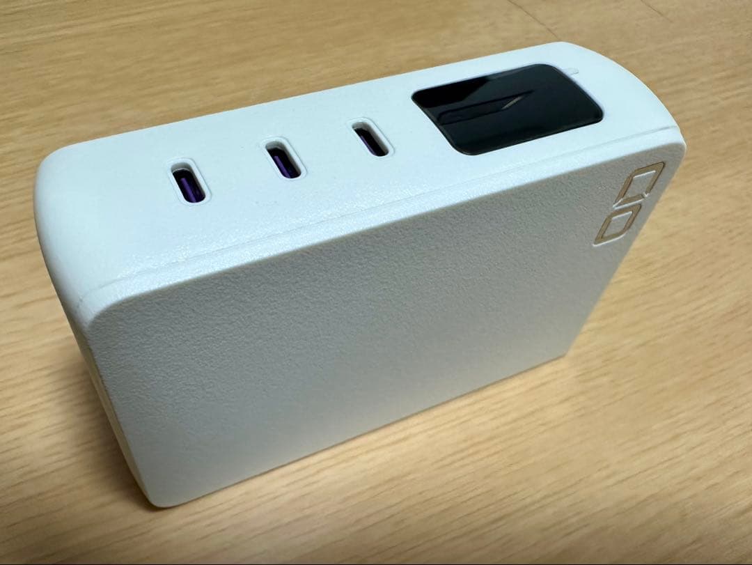 【美品】CIO SMARTCOBY Pro PLUG ⅱ モバイルバッテリー