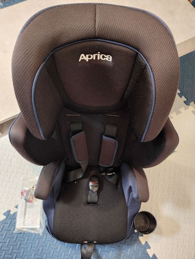 Aprica チャイルドシート ブラック