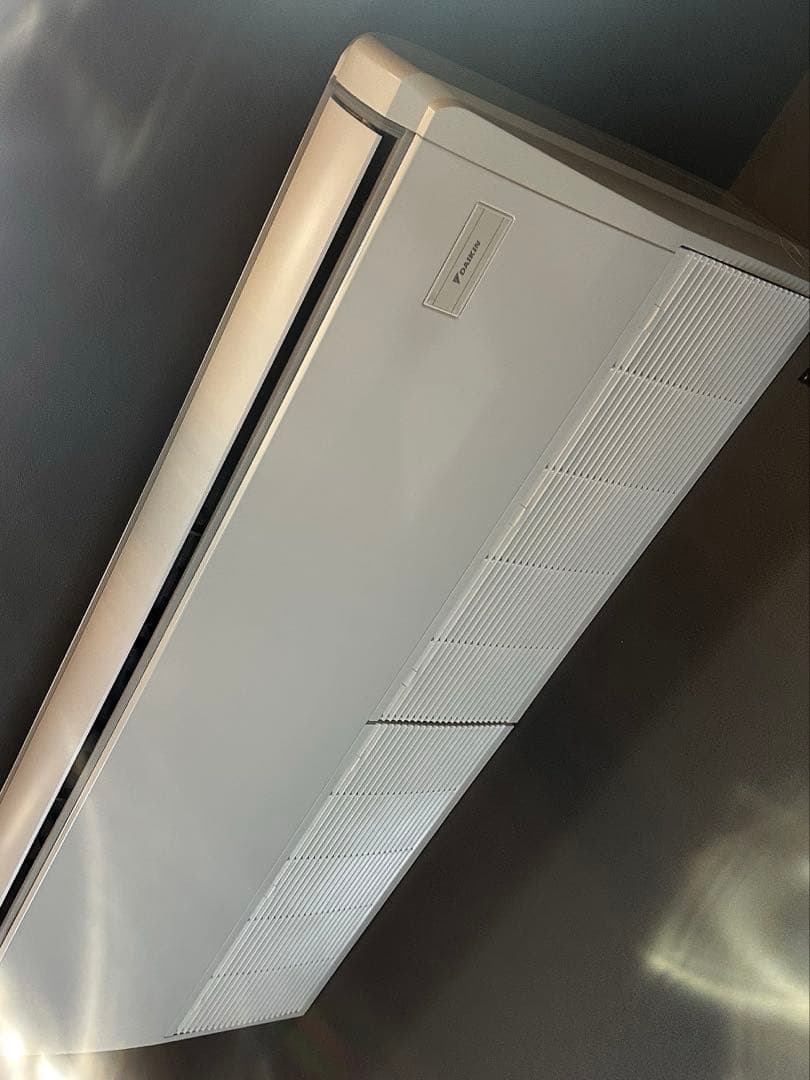 業務用エアコン　室内機　室外機