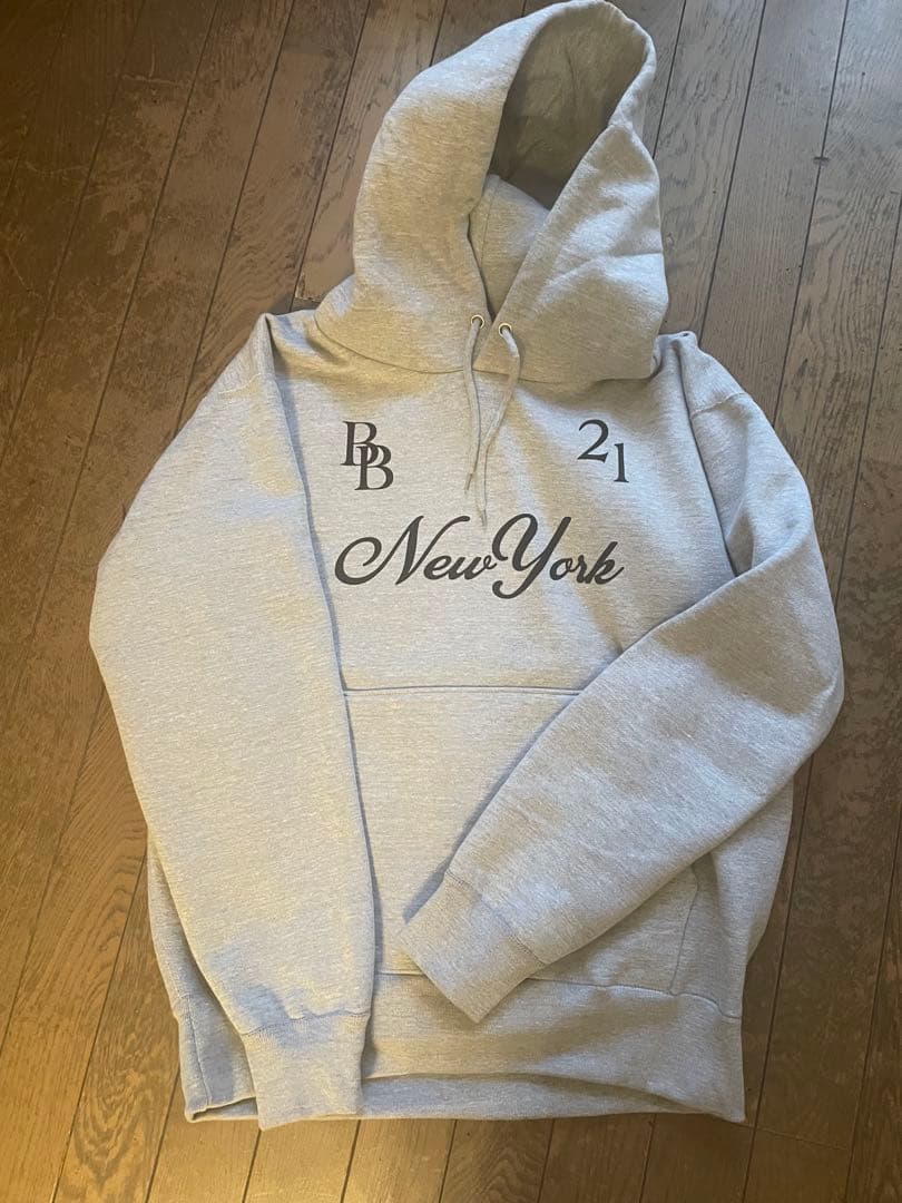 Deuxieme Class BNT フーディー